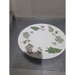 Nantucket Vintage Bee & Leaves Salad Plate 3D Textured